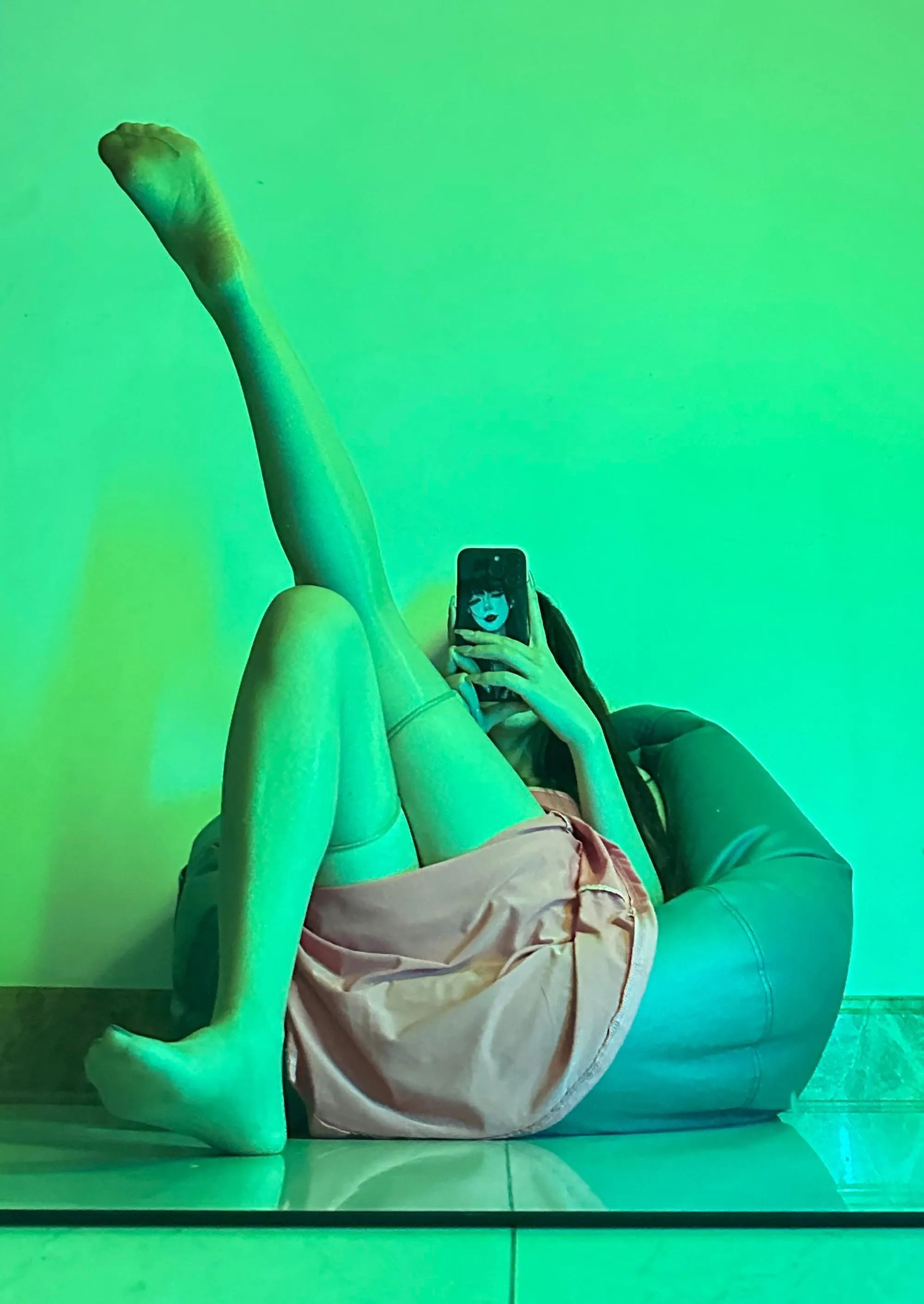NO.023 可可西yyy – 微密圈系列 粉红吊带裙 [21P]插图7